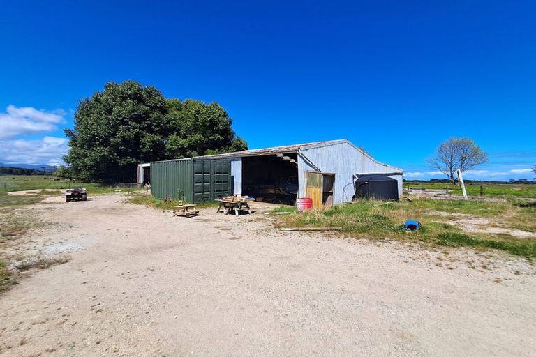 Photo of property in 106 Granite Creek Road, Karamea, 7893