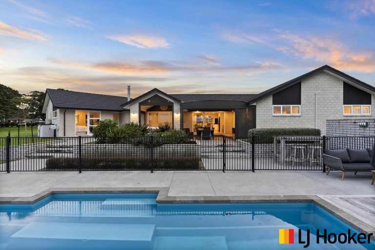 Photo of property in 75 Waimanu Awa Road, Runciman, Drury, 2579