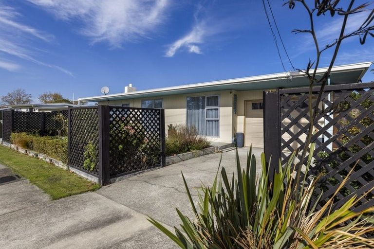 Photo of property in 70 Park Terrace, Blenheim, 7201