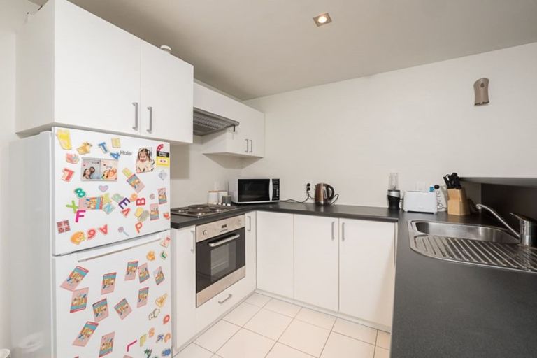 Photo of property in 2/14 Brougham Street, Addington, Christchurch, 8024