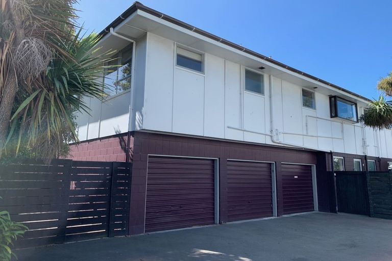 Photo of property in 2/15 Marriner Street, Sumner, Christchurch, 8081