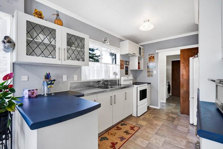 Photo of property in 4 Oswald Place, Stratford, 4332