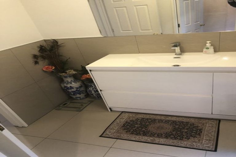 Photo of property in 97 Polo Prince Drive, Totara Park, Manurewa, 2576