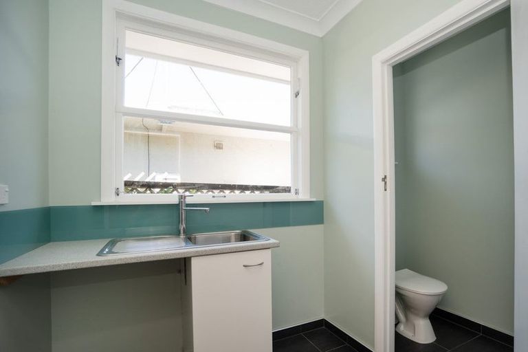 Photo of property in 10 Swansea Street, Hokowhitu, Palmerston North, 4410