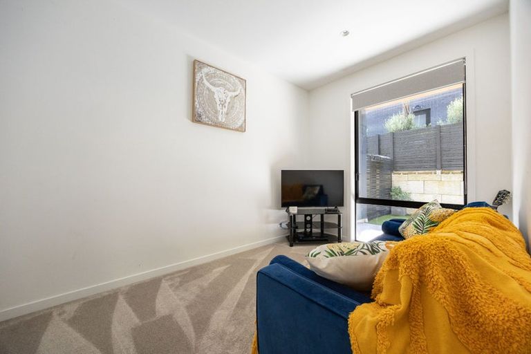 Photo of property in 16 Catalina Bay Drive, Hobsonville, Auckland, 0616