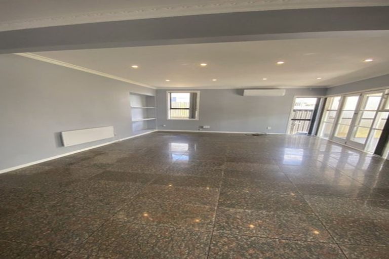 Photo of property in 20 Henwood Road, Mangere East, Auckland, 2024