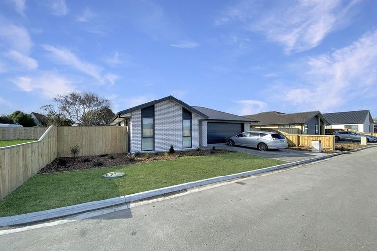 Photo of property in 6 Half Pint Lane, Halswell, Christchurch, 8025