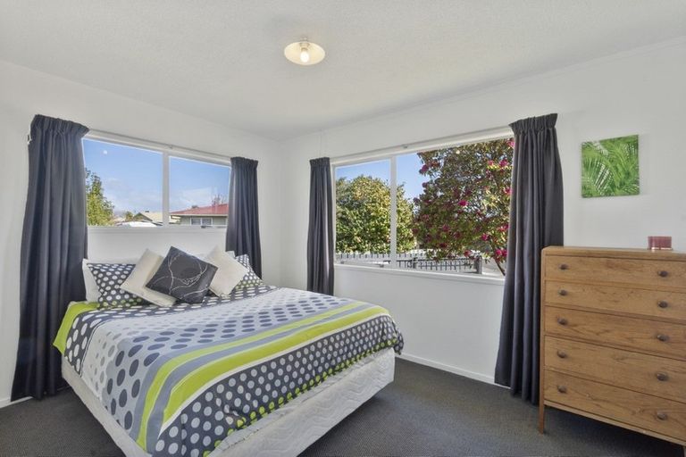 Photo of property in 10 Mckinley Place, Nawton, Hamilton, 3200