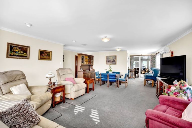 Photo of property in 7 Murray Avenue, Hawera, 4610