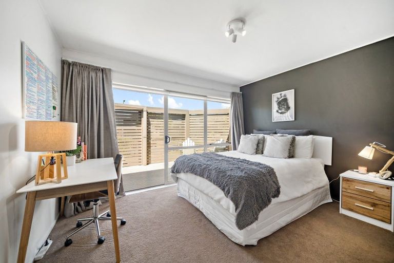 Photo of property in 26 Fratley Avenue, Farm Cove, Auckland, 2012