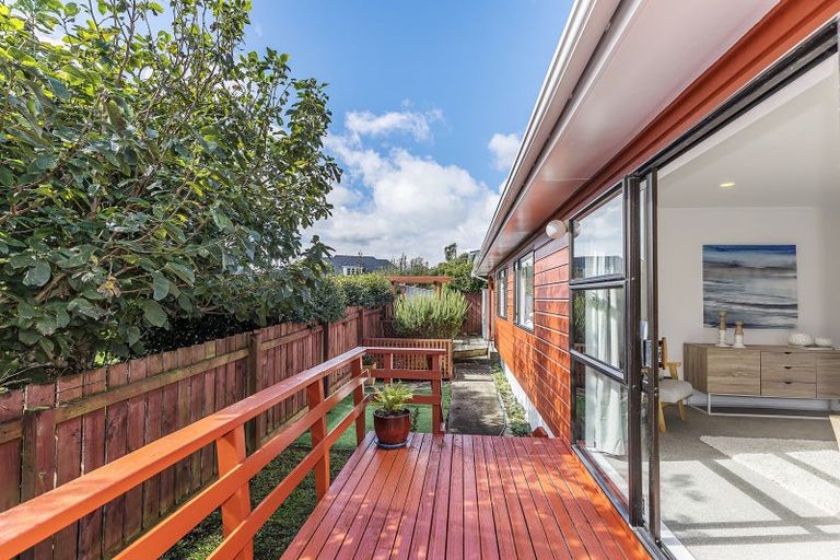 Photo of property in 5b Pomare Street, Ngaio, Wellington, 6035