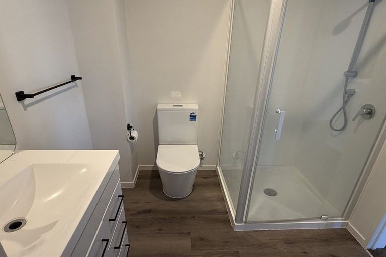 Photo of property in 2/1161 Victoria Street, Whitiora, Hamilton, 3200