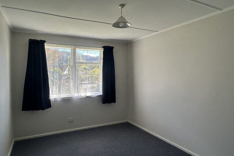 Photo of property in 14 Wairau Road, Picton, 7220