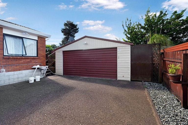 Photo of property in 45 Aldern Road, Massey, Auckland, 0614