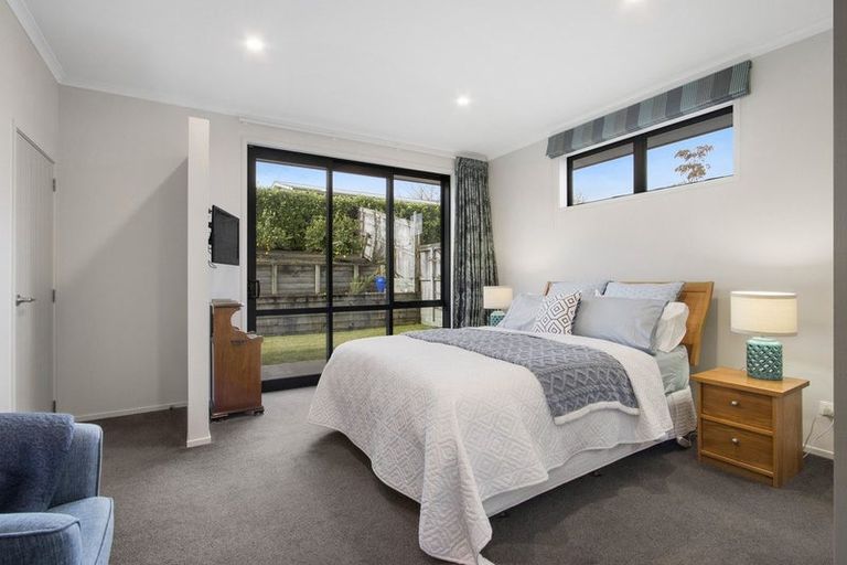 Photo of property in 70 Margaret Drive, Omokoroa, 3114