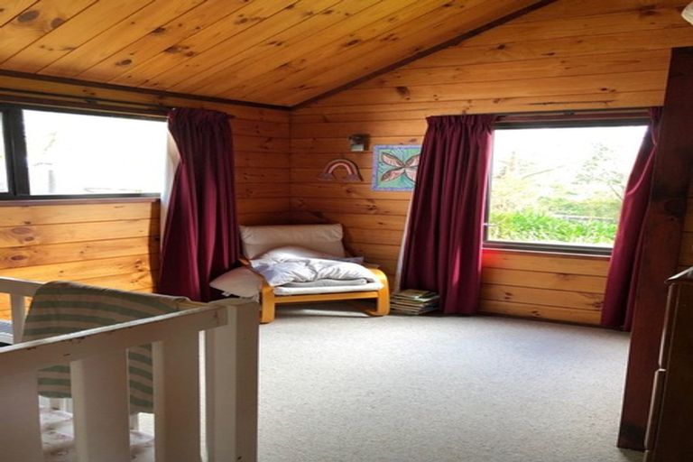 Photo of property in 214 Waitoki Road, Waitoki, Kaukapakapa, 0871