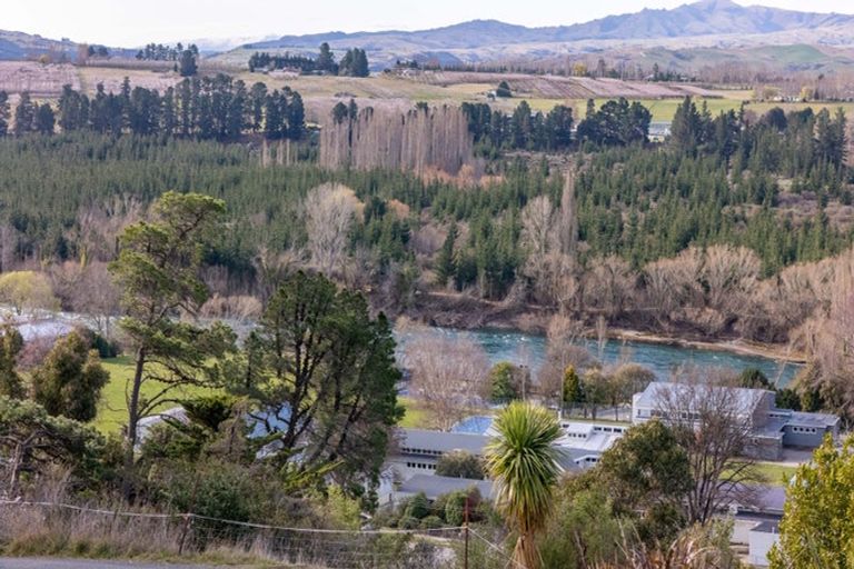 Photo of property in 89 Branxholm Street, Roxburgh, 9500