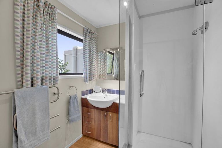 Photo of property in 135a Lake Crescent, Hamilton Lake, Hamilton, 3204