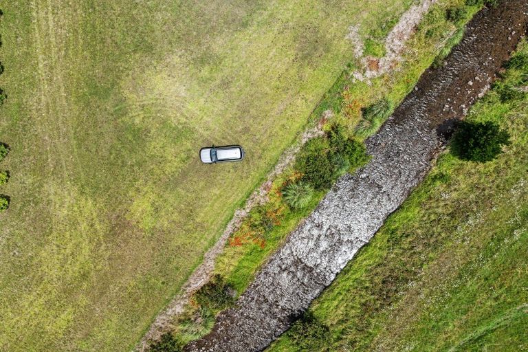 Photo of property in 30b Thompsons Track, Aongatete, 3178