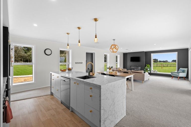 Photo of property in 192 Cole Road, Rongotea, Palmerston North, 4476