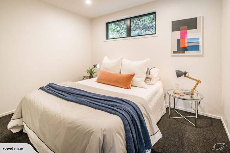 Photo of property in 14 Appleton Place, Karori, Wellington, 6012