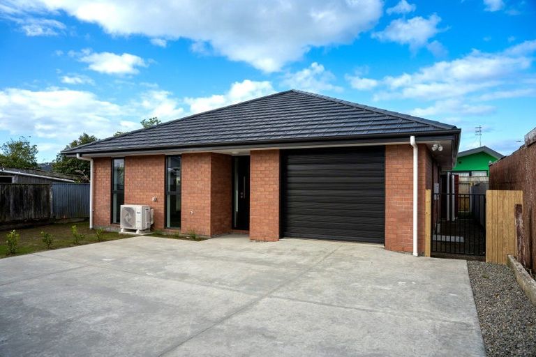 Photo of property in 66a Clyde Crescent, Roslyn, Palmerston North, 4414