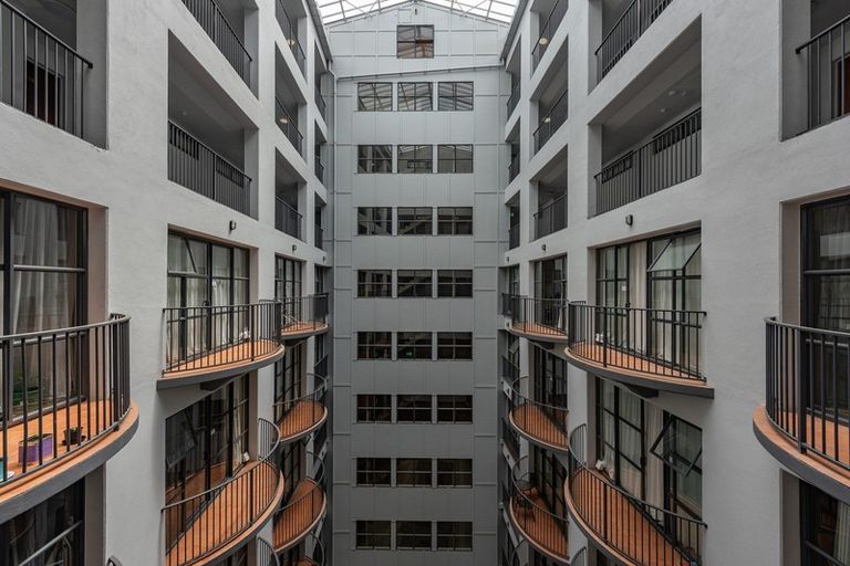 Photo of property in Atrium Towers, 6a/154 The Terrace, Wellington Central, Wellington, 6011
