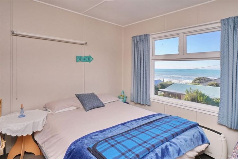 Photo of property in 12 Moody Street, Gore Bay, Cheviot, 7383