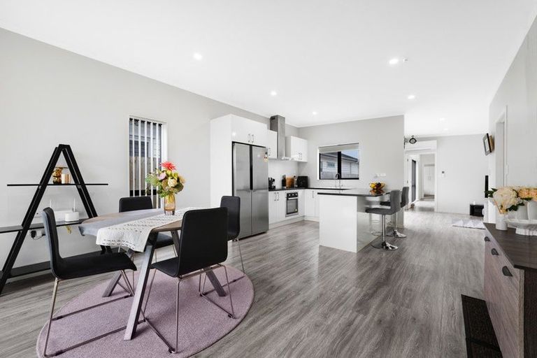 Photo of property in 5 Whakapono Road, Pukekohe, 2120