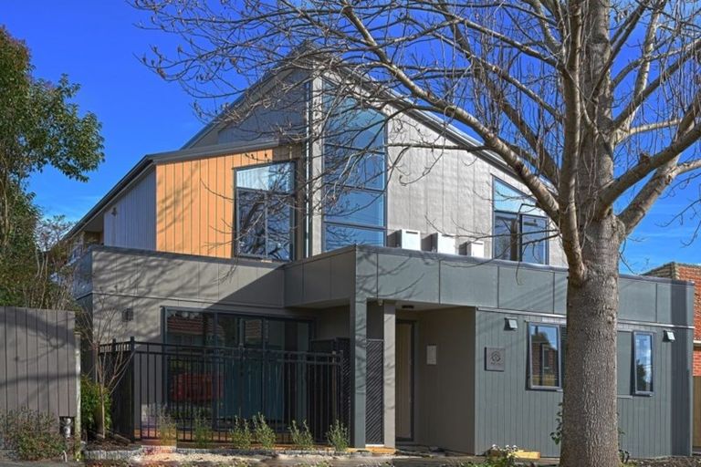 Photo of property in 6 Brookfield Avenue, Onehunga, Auckland, 1061