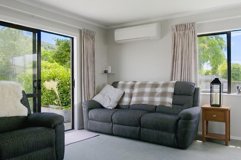 Photo of property in 12 Ruby Place, Pukehangi, Rotorua, 3015