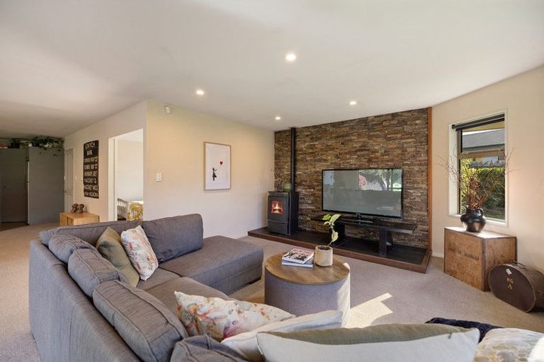 Photo of property in 65 Howards Drive, Lake Hayes, Queenstown, 9304