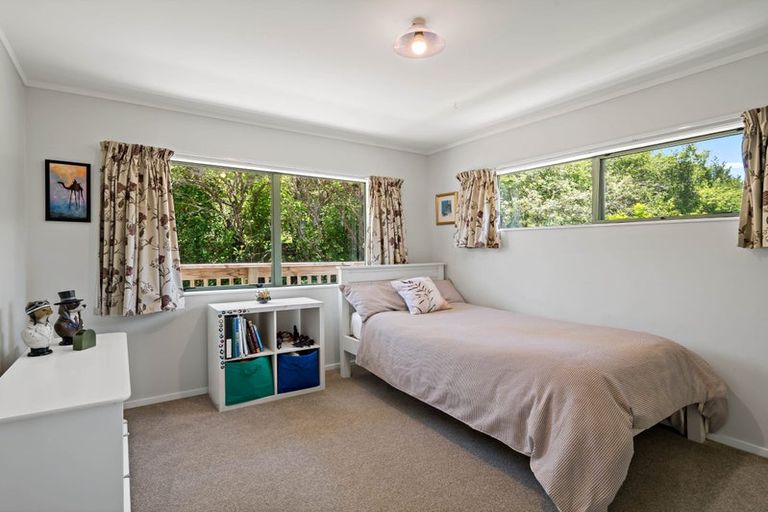 Photo of property in 49 Hibiscus Coast Highway, Silverdale, 0932