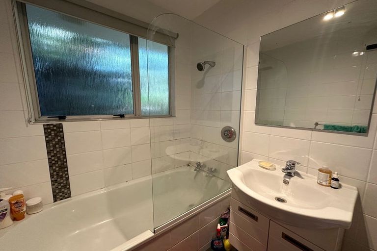 Photo of property in 27b Thomas Street, Stokes Valley, Lower Hutt, 5019