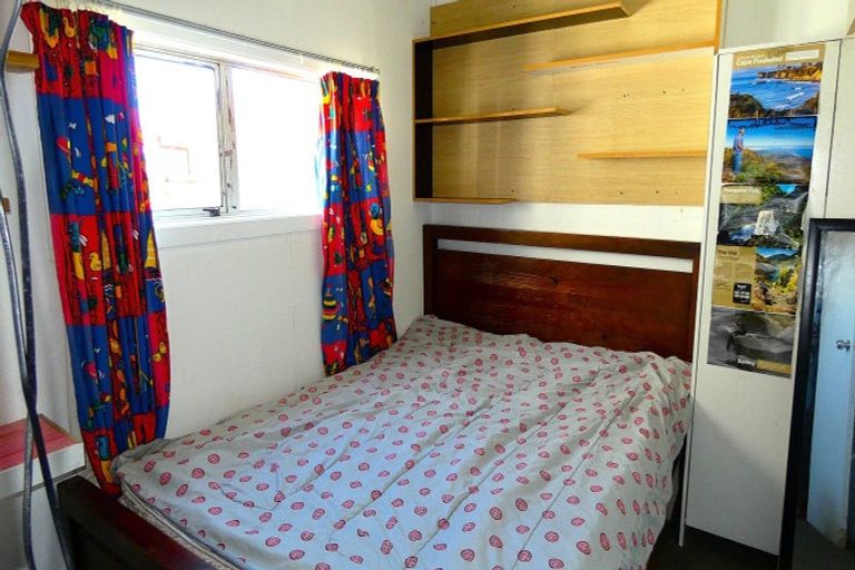 Photo of property in 138 Derby Street, Westport, 7825