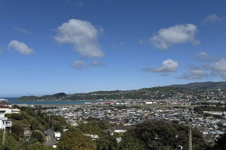 Photo of property in 117 Townsend Road, Miramar, Wellington, 6022