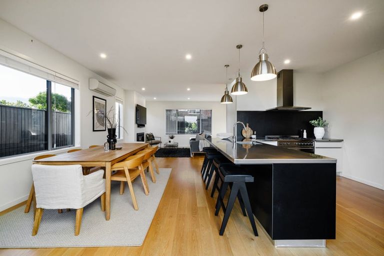 Photo of property in 14 Sheriff Place, Riverlea, Hamilton, 3216