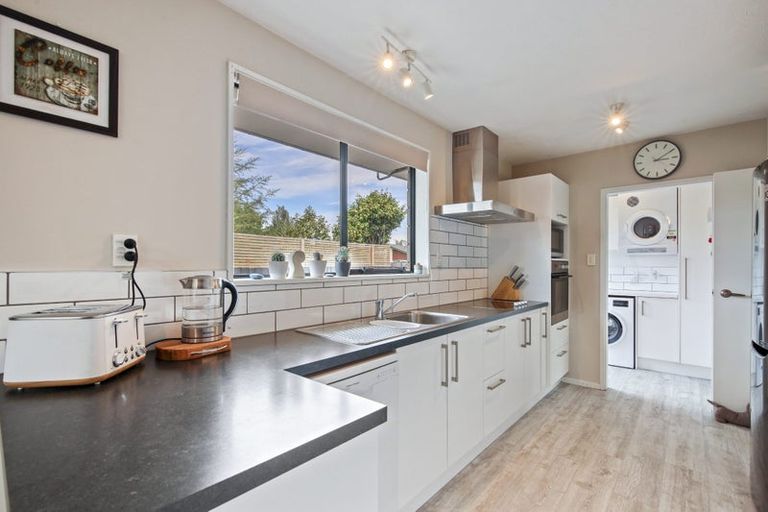 Photo of property in 7a Factory Road, Belfast, Christchurch, 8051