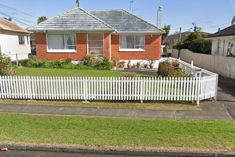 Photo of property in 1/29 Seymour Avenue, Papatoetoe, Auckland, 2025