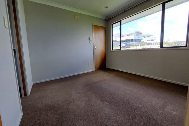 Photo of property in 15 Calla Street, Maungaturoto, 0520