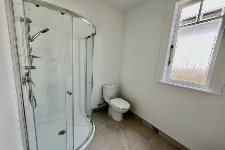 Photo of property in 95 Rosedale Road, Pinehill, Auckland, 0632