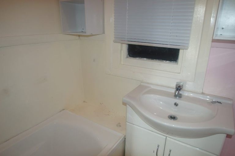 Photo of property in 70 Norwich Street, Linwood, Christchurch, 8062