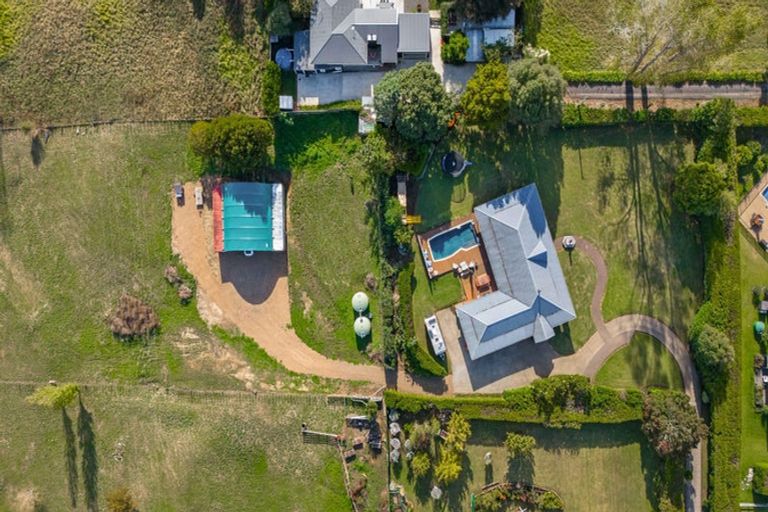 Photo of property in 31c Koraha Road, Kumeu, 0892