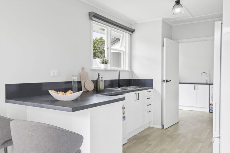 Photo of property in 46 Downes Street, Titahi Bay, Porirua, 5022