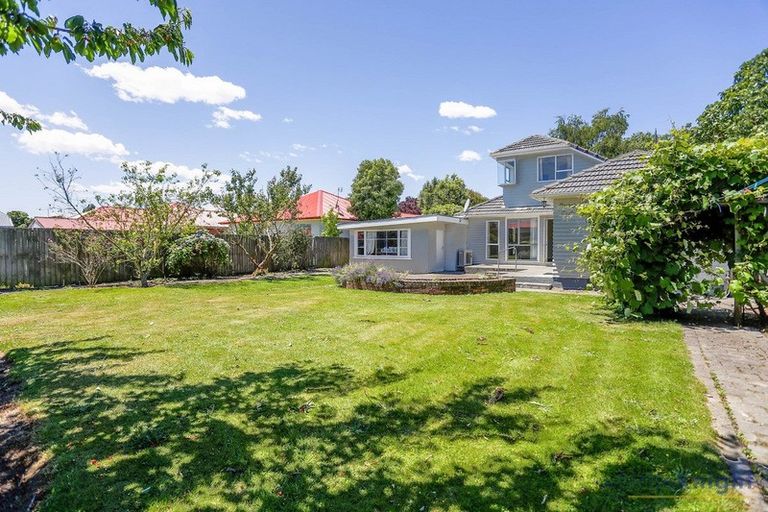 Photo of property in 3 Nortons Road, Avonhead, Christchurch, 8042