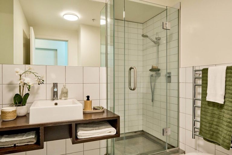 Photo of property in Sol Apartments, 6/37 Jessie Street, Te Aro, Wellington, 6011