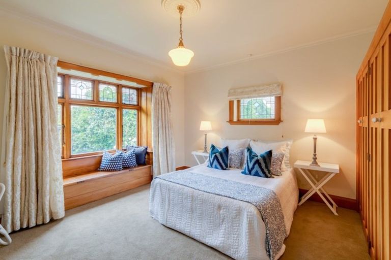 Photo of property in 96 Saint Martins Road, Saint Martins, Christchurch, 8022