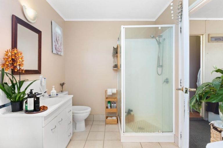 Photo of property in 105 Emerton Road, Athenree, Katikati, 3177