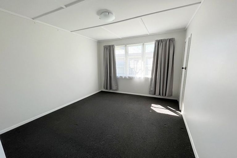 Photo of property in 18 Douglas Street, West End, Palmerston North, 4412