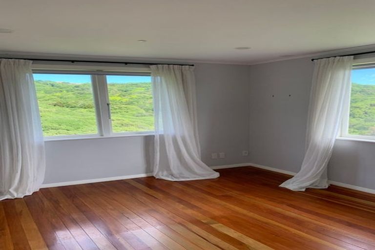 Photo of property in 110 Tireti Road, Titahi Bay, Porirua, 5022